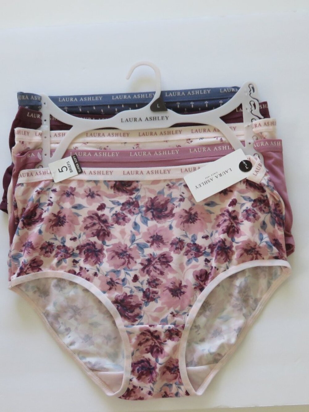(#99) Laura Ashley 5 Briefs Super Soft Panties Size L
